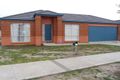 Property photo of 18 Mulberry Pass Craigieburn VIC 3064