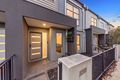 Property photo of 21 Carroll Walk Pakenham VIC 3810