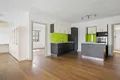 Property photo of 9 Kropp Street Biggera Waters QLD 4216