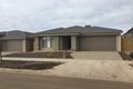 Property photo of 7 Wolomina Crescent Werribee VIC 3030