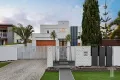 Property photo of 23 Nelson Place Carindale QLD 4152