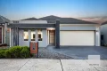 Property photo of 52 Rutherglen Way Caroline Springs VIC 3023