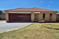 Property photo of 8 Amron Close Deer Park VIC 3023