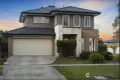 Property photo of 33 Streamside Drive Craigieburn VIC 3064