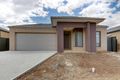 Property photo of 27 Camelot Drive Tarneit VIC 3029