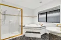 Property photo of 4 Palm Grove Boulevard Aspendale Gardens VIC 3195