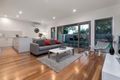 Property photo of 2/29 Eleebana Avenue Hughesdale VIC 3166