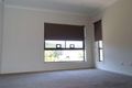 Property photo of 44 Stringybark Drive Molendinar QLD 4214