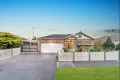 Property photo of 40 The Garlands Craigieburn VIC 3064