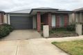 Property photo of 10 Armidale Drive Pakenham VIC 3810