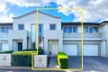 Property photo of 4 Highland Close Macquarie Links NSW 2565
