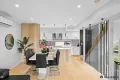 Property photo of 32 Alexander Circuit Craigieburn VIC 3064