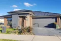 Property photo of 1 Delta Drive Craigieburn VIC 3064