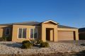 Property photo of 8 Carisbrook Circuit Truganina VIC 3029
