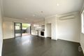 Property photo of 2/30 Croudace Road Elermore Vale NSW 2287