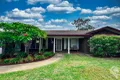 Property photo of 10 Lenore Crescent Wee Waa NSW 2388