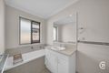 Property photo of 7 Luke Place Redbank QLD 4301