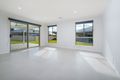 Property photo of 16 Ashburton Circuit West Wodonga VIC 3690