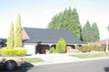 Property photo of 9 Bligh Court Endeavour Hills VIC 3802