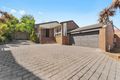Property photo of 13 Skipton Place Endeavour Hills VIC 3802