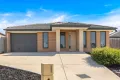 Property photo of 31 Berry Saltbush Drive Wallan VIC 3756