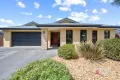 Property photo of 27 Glendale Court Inverloch VIC 3996