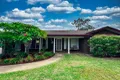 Property photo of 10 Lenore Crescent Wee Waa NSW 2388
