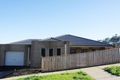 Property photo of 13 Rowan Walk Drouin VIC 3818
