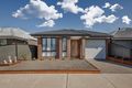 Property photo of 35 Kangaroo Road Craigieburn VIC 3064