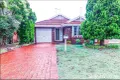 Property photo of 38 Lyndhurst Court Wattle Grove NSW 2173