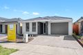 Property photo of 39 Pitfield Avenue Cranbourne East VIC 3977