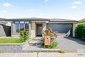 Property photo of 28 Hollyhock Road Craigieburn VIC 3064