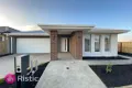 Property photo of 27 Rochford Drive Donnybrook VIC 3064