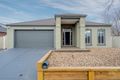Property photo of 11 Sage Hills Place Craigieburn VIC 3064