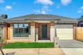 Property photo of 5 Pinaster Street Wallan VIC 3756