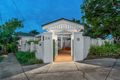 Property photo of 28 Henzell Terrace Greenslopes QLD 4120