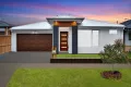 Property photo of 33 Urquhart Road Tarneit VIC 3029