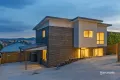 Property photo of 3/68 Malunna Road Lindisfarne TAS 7015