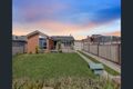 Property photo of 5 Crossley Crescent Coolaroo VIC 3048