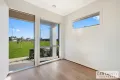 Property photo of 16 Magara Walk Tarneit VIC 3029