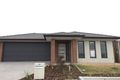 Property photo of 14 Winterberry Road Point Cook VIC 3030
