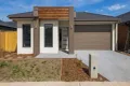 Property photo of 16 Rotie Street Wollert VIC 3750