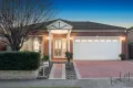 Property photo of 4 Tusmore Rise Craigieburn VIC 3064