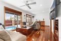 Property photo of 1 Grady Close Mill Park VIC 3082