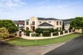 Property photo of 8 Oakwood Way Carindale QLD 4152