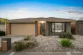 Property photo of 13 Hemingway Grove Cranbourne West VIC 3977