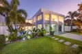 Property photo of 14 Donald Avenue Paradise Point QLD 4216