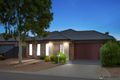 Property photo of 10 Citreus Circuit Brookfield VIC 3338