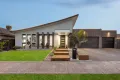 Property photo of 305 Waterview Boulevard Craigieburn VIC 3064