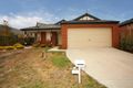 Property photo of 19 Stringybark Close Manor Lakes VIC 3024
